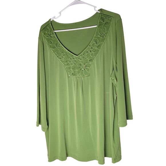 Susan Graver Green Embroidered Floral Top 1X Boho Cottagecore Feminine Chic - Picture 1 of 7